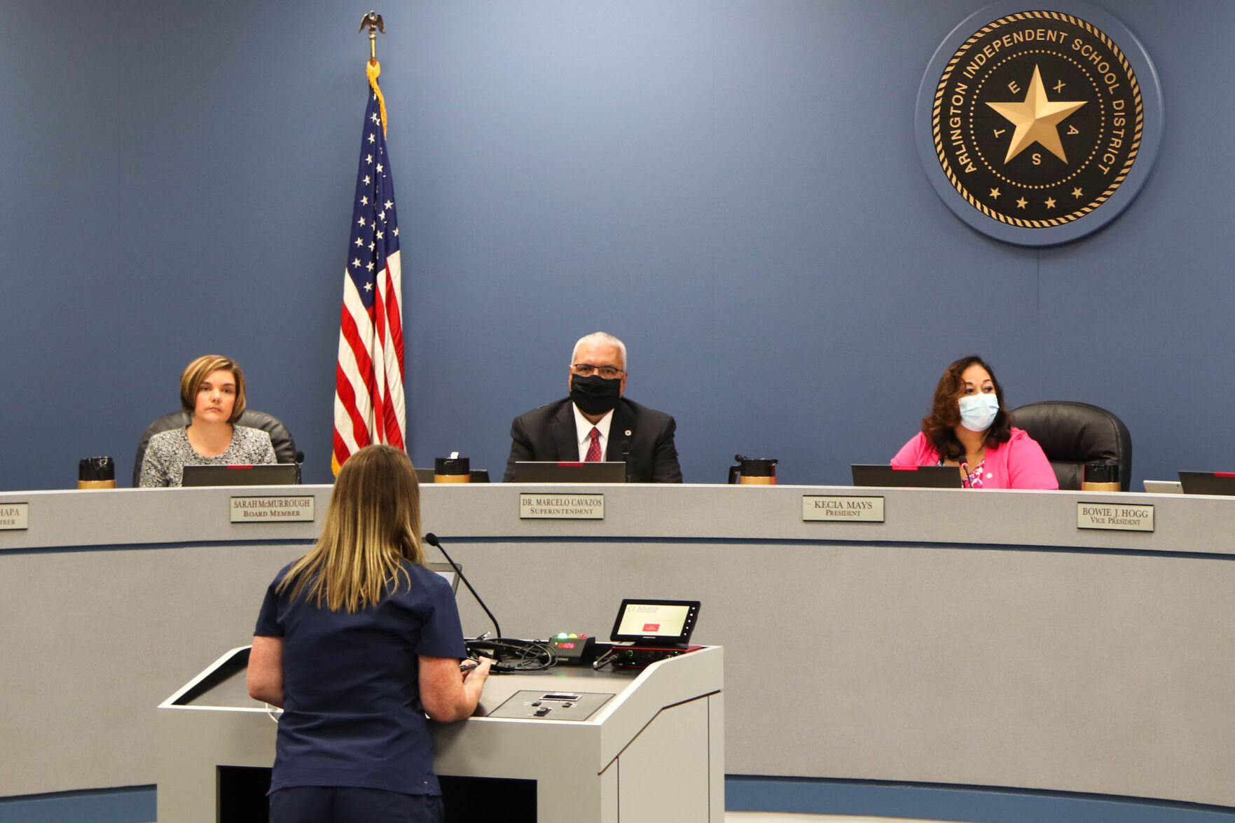 Mask mandate debates in Arlington continue to divide parents, community
